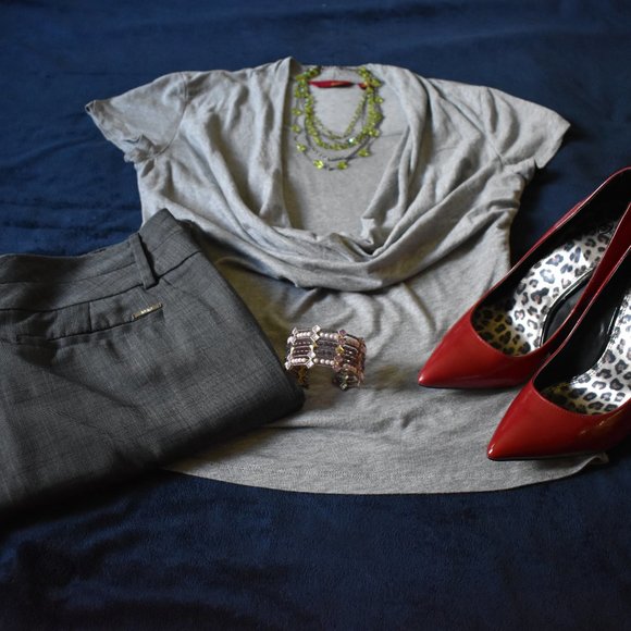 G.I.L.I. Knit Dress Top - Picture 3 of 11